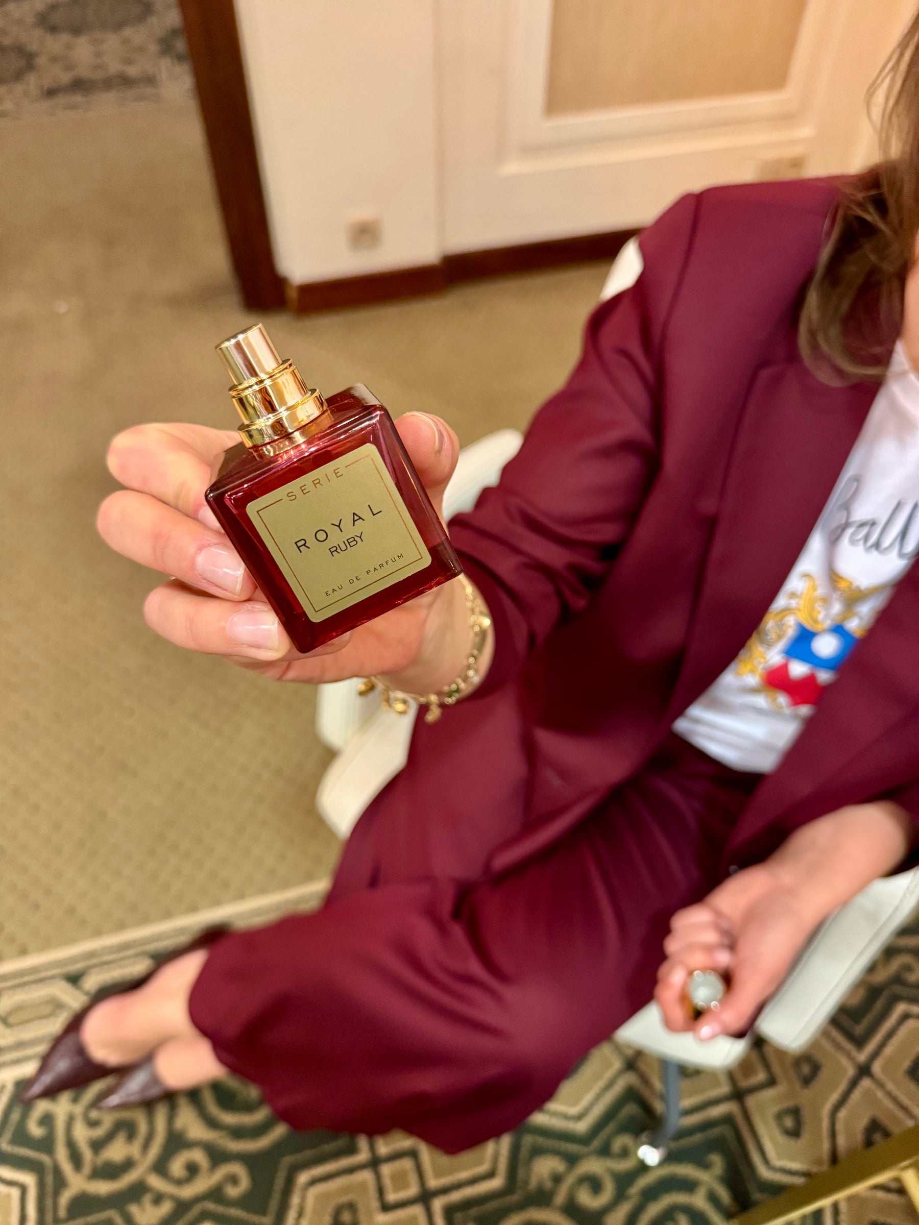 Royal Ruby – zmysłowa woda perfumowana 50 ml, zdjęcie 3 | Serie Beauty